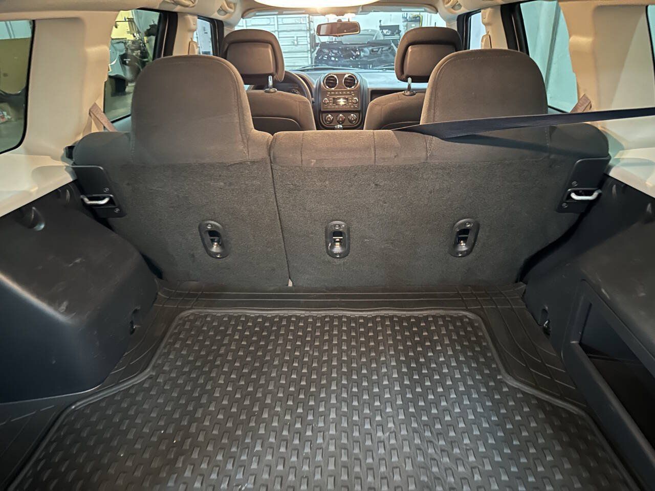 Used 2016 Jeep Patriot Sport w/ Power Value Group FWD image 29