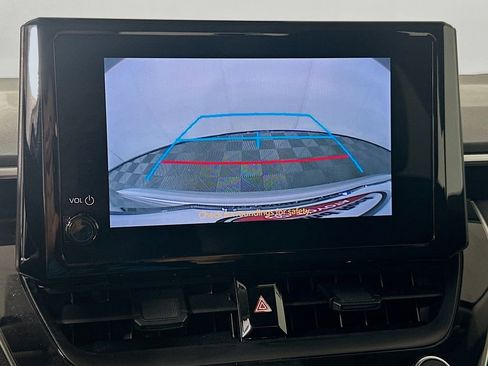 Used 2024 Toyota Corolla LE FWD image 14