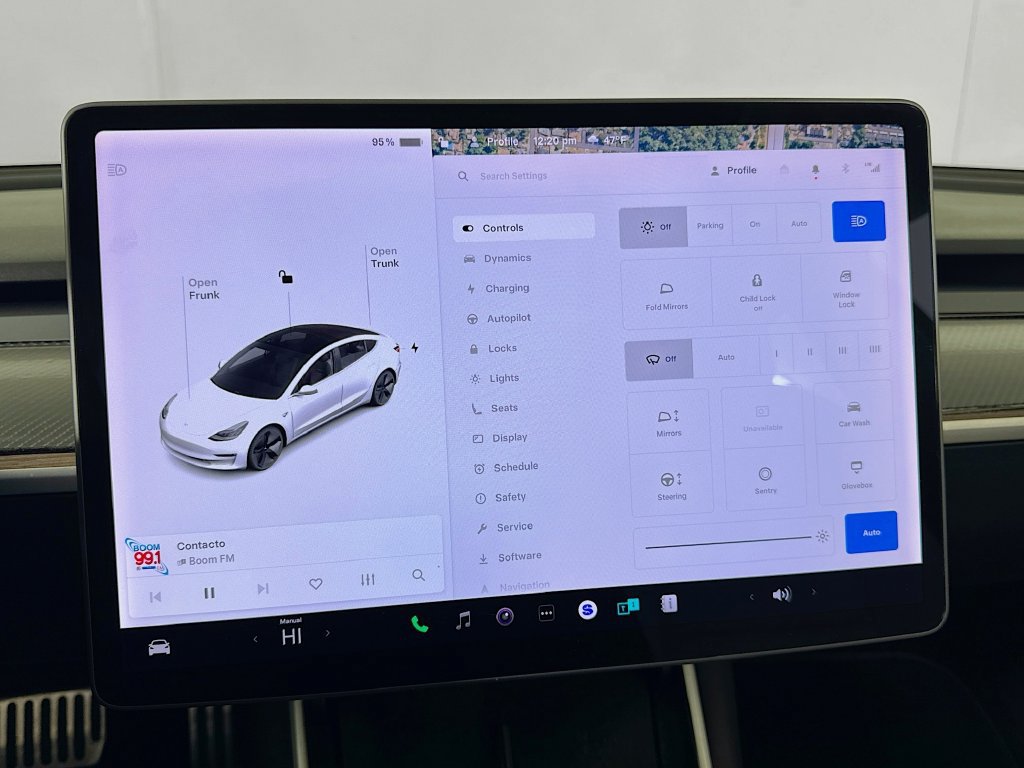 Used 2019 Tesla Model 3 Standard Range RWD image 18