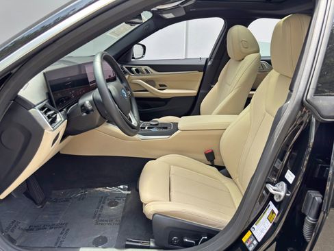 Used 2024 BMW i4 eDrive35 w/ Premium Package RWD image 17
