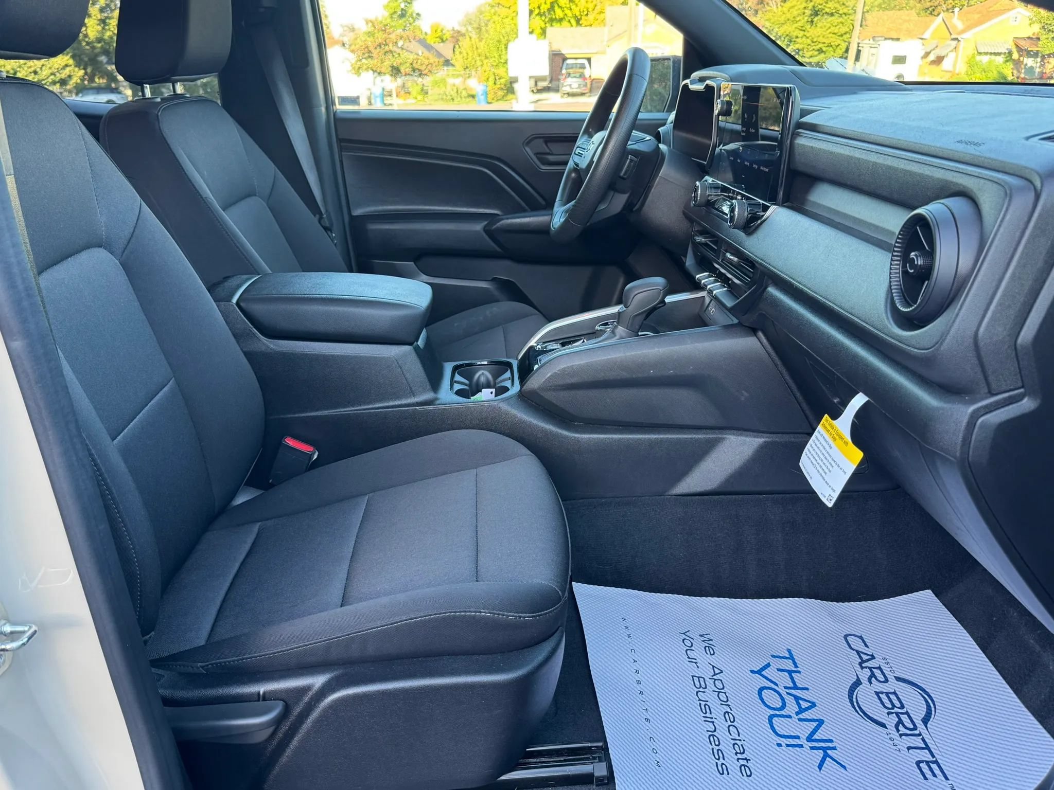 Used 2023 Chevrolet Colorado Trail Boss w/ Advanced Trailering Package AWD/4WD image 16
