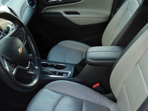 Used 2019 Chevrolet Equinox Premier image 18