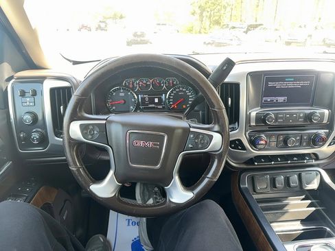 Used 2018 GMC Sierra 1500 SLT w/ SLT Premium Package AWD/4WD image 13
