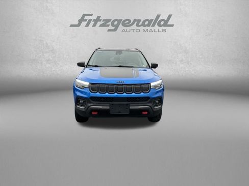 Used 2022 Jeep Compass Trailhawk w/ Trailhawk Elite Group image 2