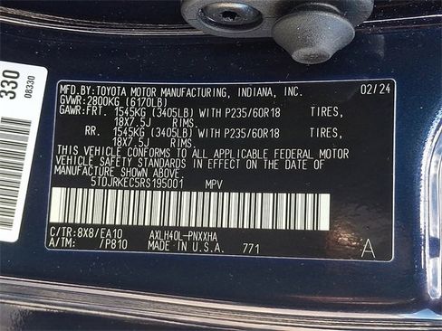 Used 2024 Toyota Sienna XLE w/ XLE Plus Package image 30