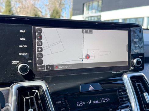 Used 2023 Kia Sorento SX image 22