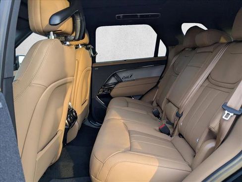 New 2026 Land Rover Range Rover Sport SE AWD/4WD image 19