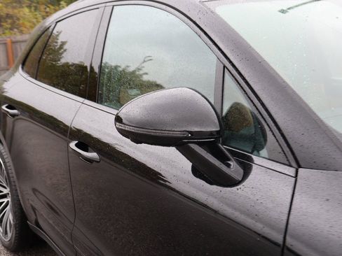 New 2026 Porsche Macan image 15