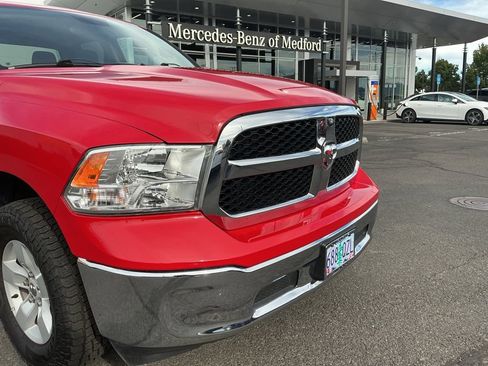 Used 2024 RAM 1500 Classic SLT AWD/4WD image 5