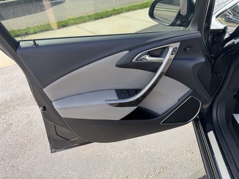 Used 2015 Buick Verano Convenience FWD image 11