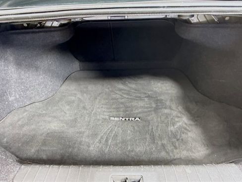 Certified 2021 Nissan Sentra SR image 33