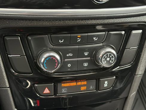 Used 2018 Buick Encore Preferred FWD image 21