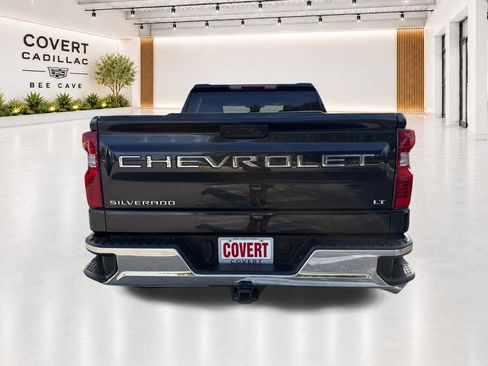 Used 2022 Chevrolet Silverado 1500 LT RWD image 9