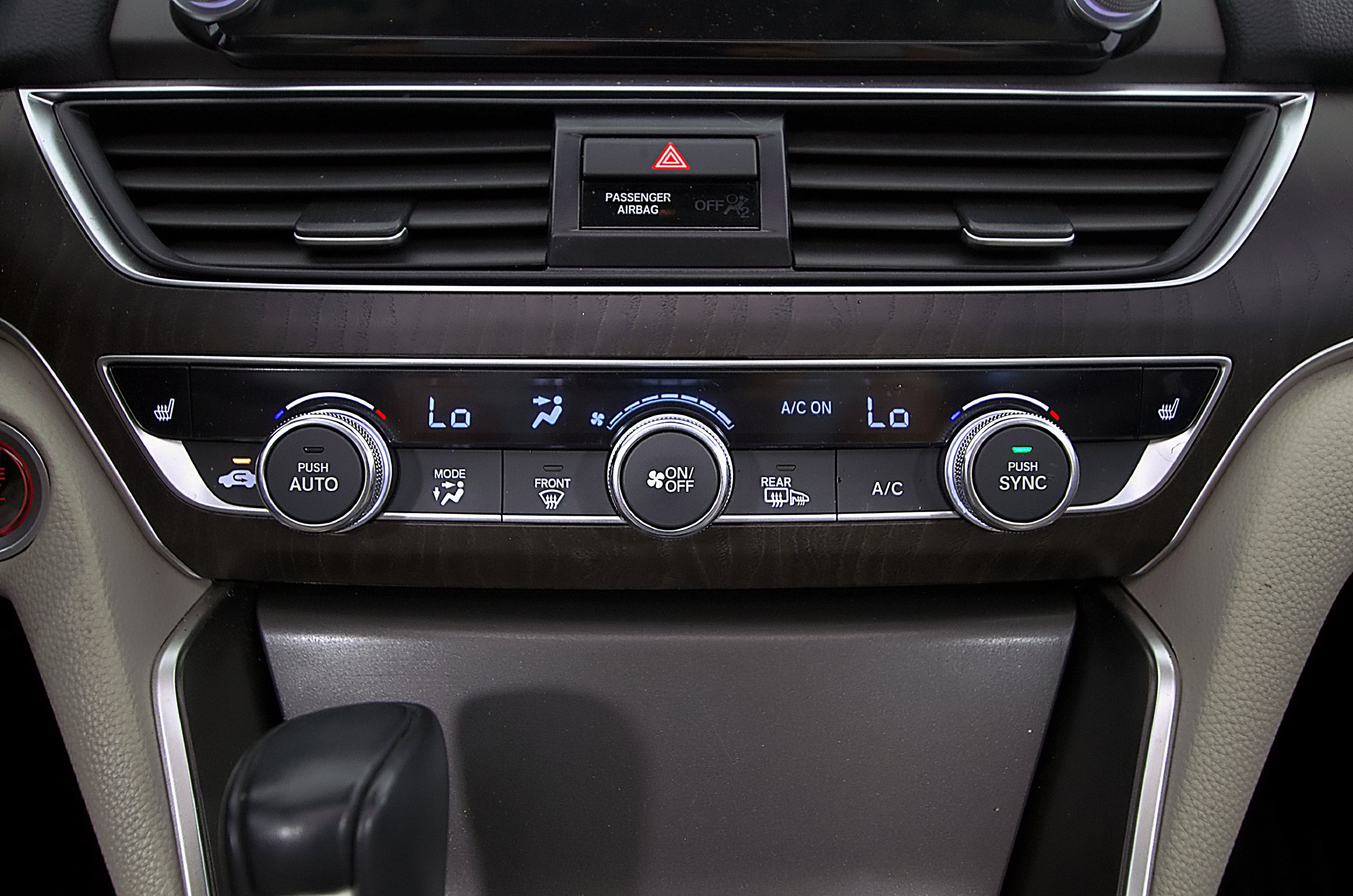 Used 2018 Honda Accord EX-L image 26