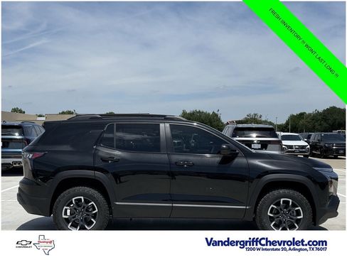 New 2026 Chevrolet Equinox ACTIV w/ Convenience Package III FWD image 3