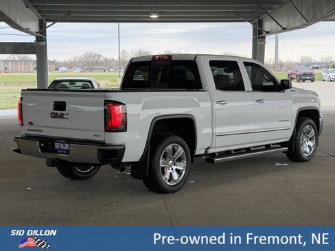 Used 2018 GMC Sierra 1500 SLT image 4