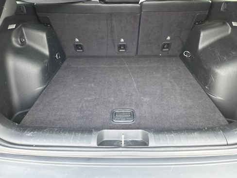 Used 2019 Jeep Cherokee Latitude Plus image 5