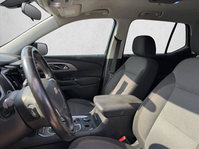 Used 2018 Chevrolet Traverse LT FWD image 12