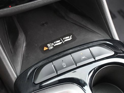 Used 2024 Buick Envista Sport Touring w/ Convenience I Package image 27