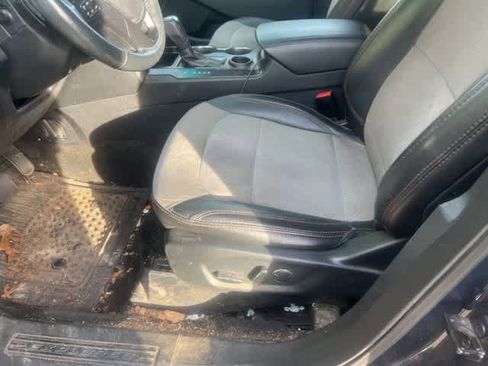 Used 2017 Ford Explorer XLT w/ Equipment Group 202A image 6