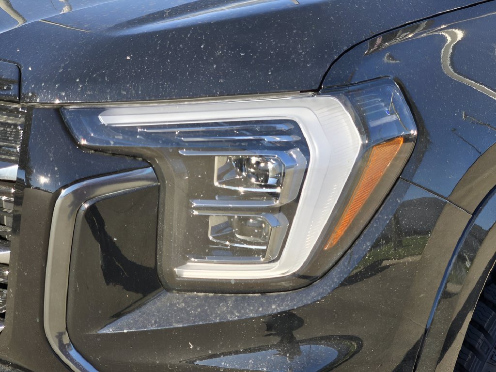 New 2027 GMC Terrain AT4 w/ Convenience Package III AWD/4WD image 7