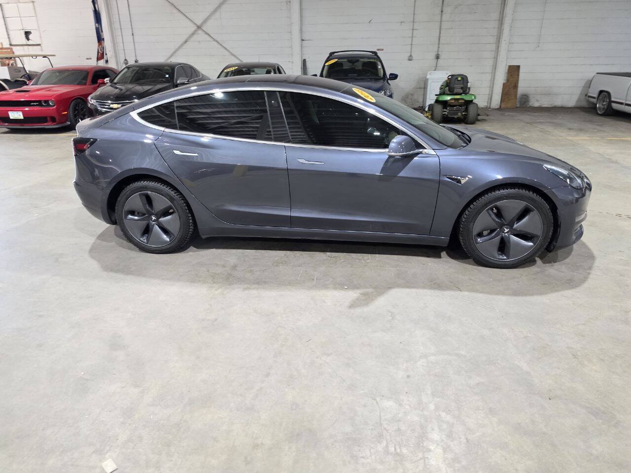 Used 2018 Tesla Model 3 Long Range AWD/4WD image 14
