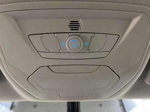 Used 2015 Ford C-MAX Energi SEL w/ Equipment Group 302A image 26