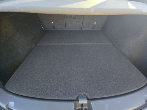 Used 2023 Tesla Model Y Performance image 14