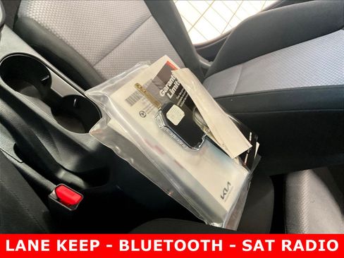 Used 2022 Kia Soul LX w/ Technology Package FWD image 33