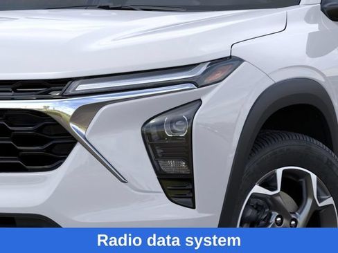 New 2026 Chevrolet Trax LT w/ Driver Confidence Package FWD image 11