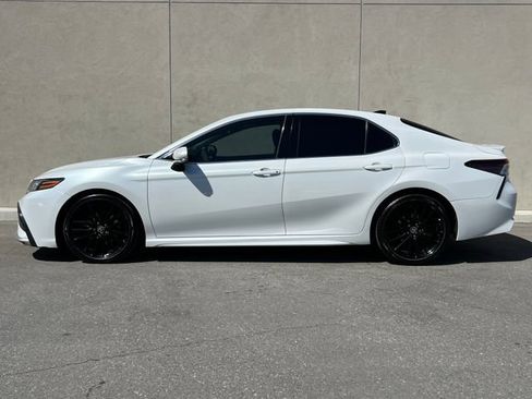 Used 2021 Toyota Camry XSE w/ Carpet Mat Package (TMS) FWD image 6