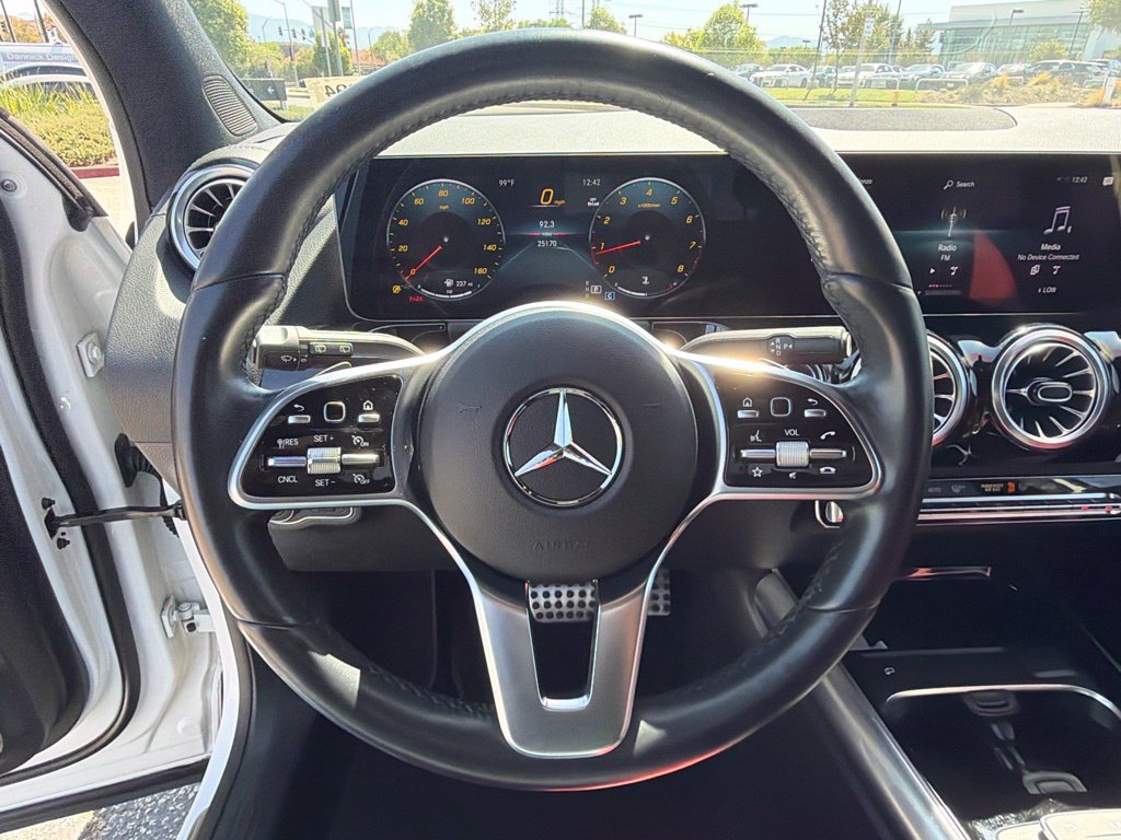 Used 2023 Mercedes-Benz GLA 250 image 25