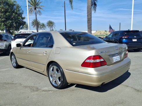 Used 2006 Lexus LS 430 RWD image 6