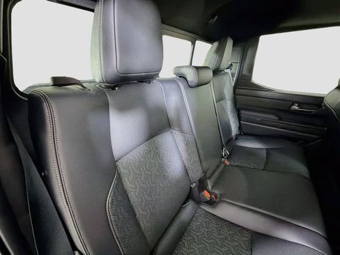 Used 2024 Toyota Tacoma Limited AWD/4WD image 29