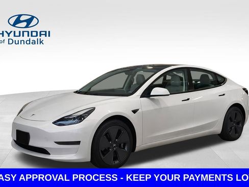 Used 2023 Tesla Model 3 Standard Range RWD image 1