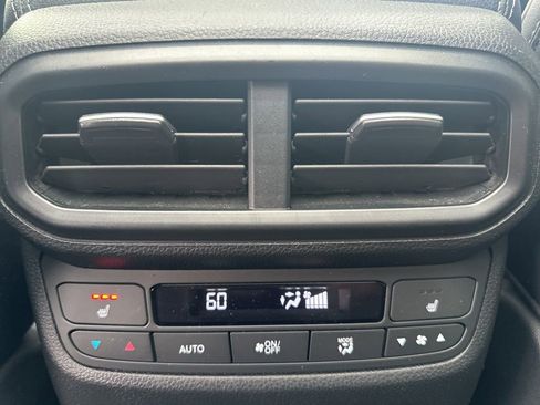 Used 2023 Honda Pilot Elite image 19