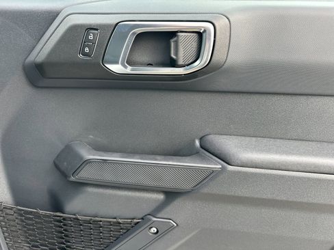 New 2025 Ford Bronco Big Bend w/ Black Diamond Package image 18