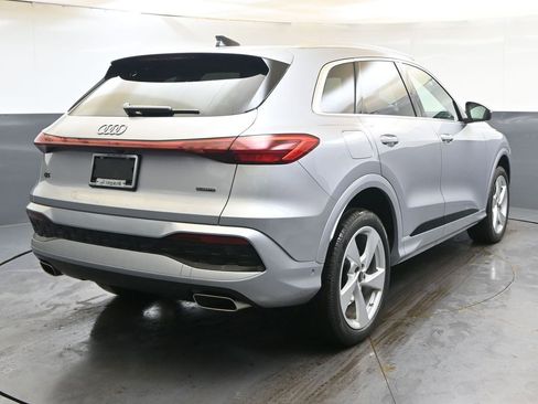 Used 2025 Audi Q5 Premium Plus w/ Premium Plus image 5