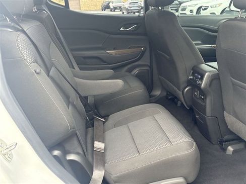 Used 2021 GMC Acadia SLE w/ Driver Convenience Package image 25