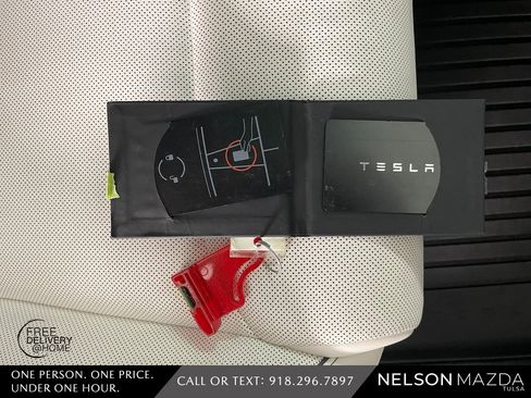 Used 2023 Tesla Model X Plaid image 43