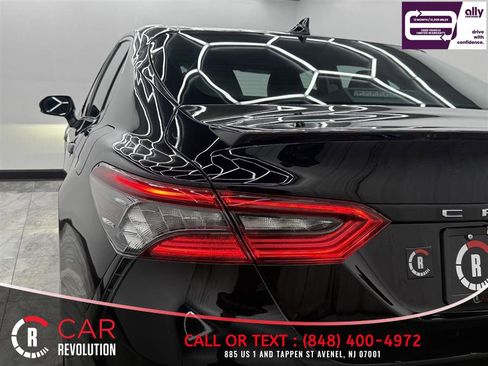 Used 2023 Toyota Camry XSE image 59