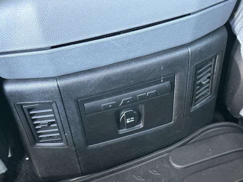 Used 2014 RAM 1500 Big Horn RWD image 13