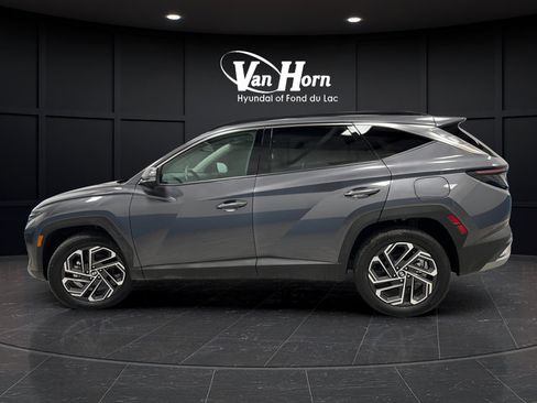 Used 2025 Hyundai Tucson Limited AWD/4WD image 4