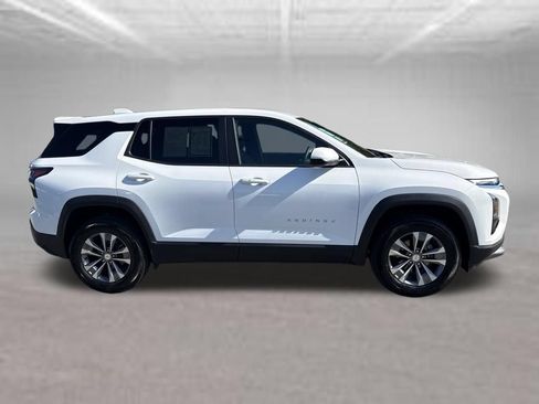 Used 2026 Chevrolet Equinox LT AWD/4WD image 8