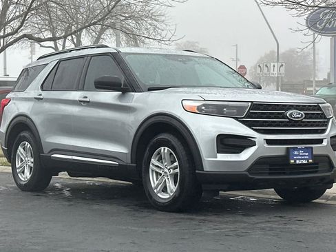 Certified 2021 Ford Explorer XLT w/ Class III Trailer Tow Package image 9