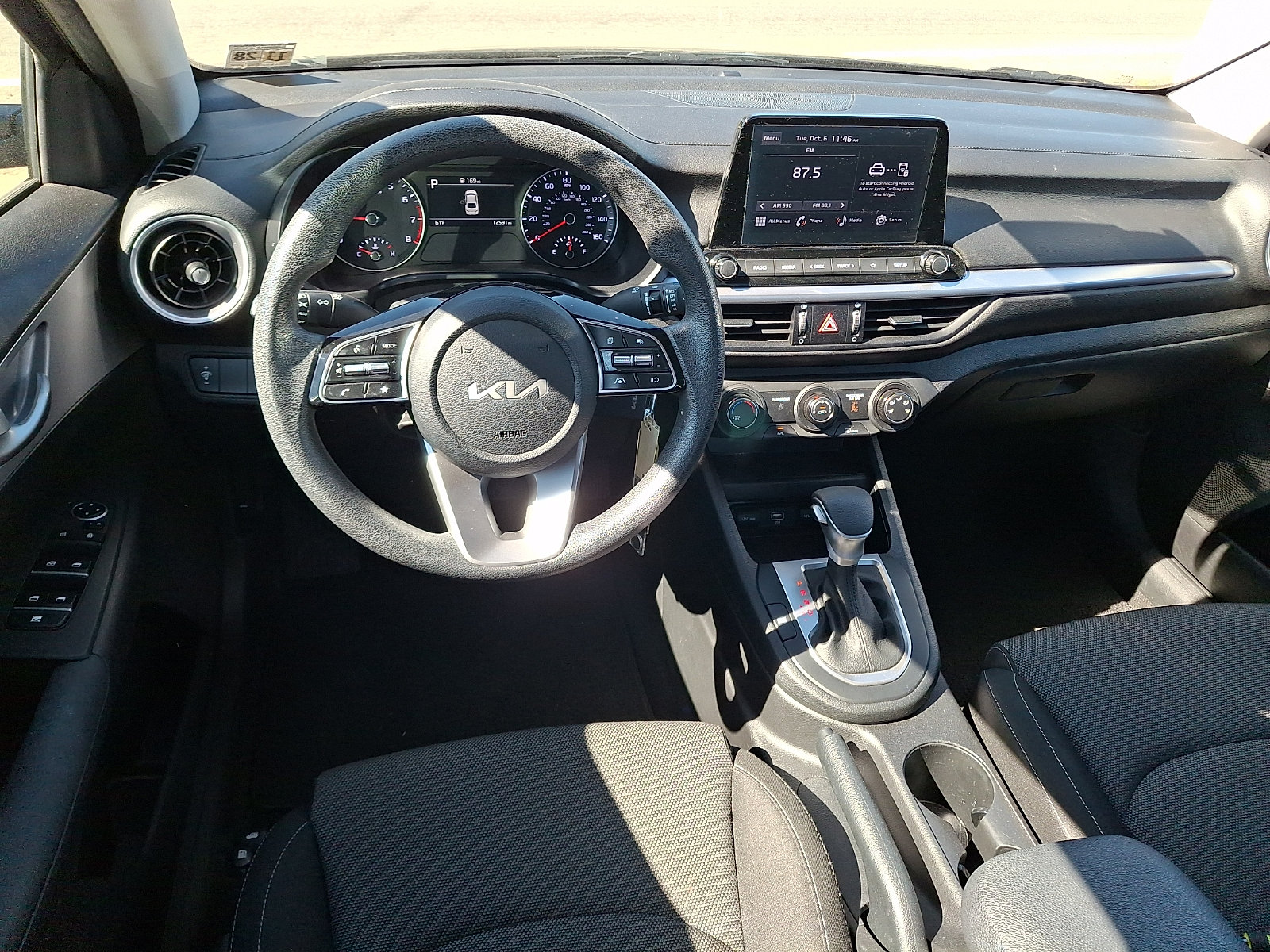 Used 2023 Kia Forte LXS FWD image 11