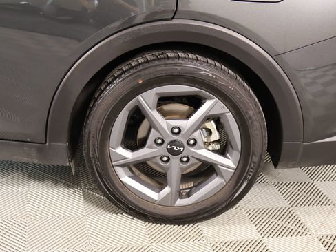 Used 2025 Kia K4 FWD image 17