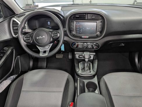 Certified 2023 Kia Soul LX w/ Option Group 015 FWD image 17