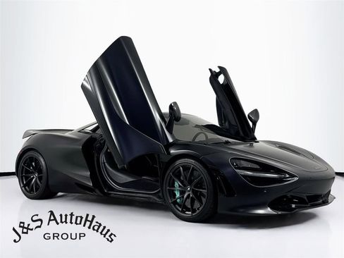 Used 2020 McLaren 720S Performance RWD image 1