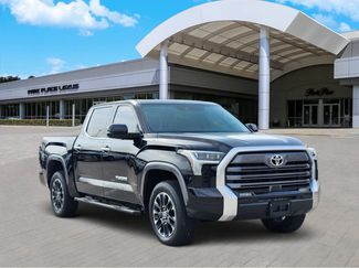 Used 2024 Toyota Tundra Limited video 2